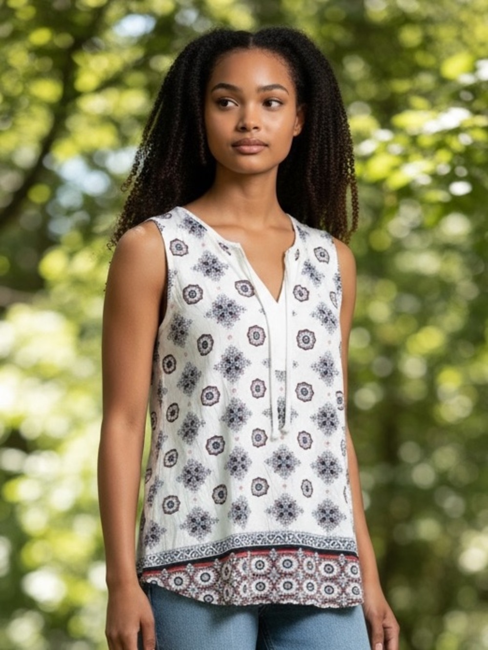 Lila Rose‎ top